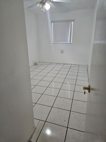 3500 NW 12th Street, Miami, FL 33125