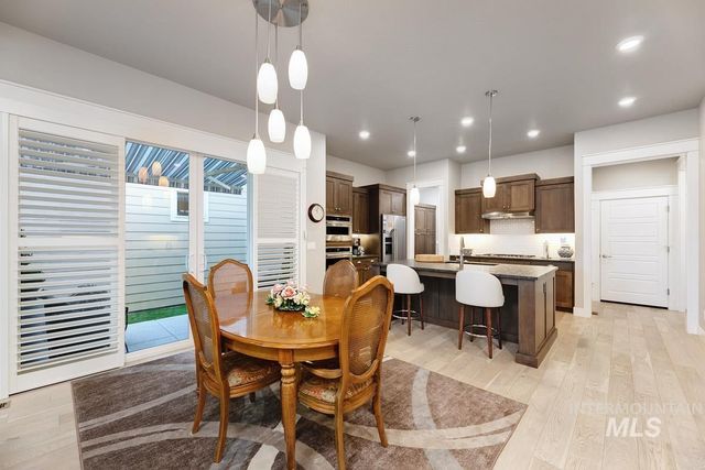 410 W Lockhart Lane, Meridian, ID 83646