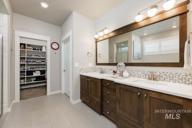 410 W Lockhart Lane, Meridian, ID 83646