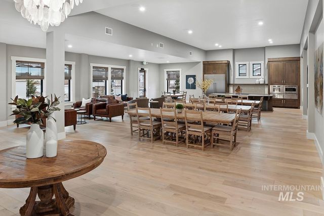 410 W Lockhart Lane, Meridian, ID 83646