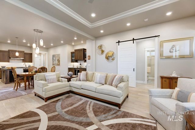 410 W Lockhart Lane, Meridian, ID 83646