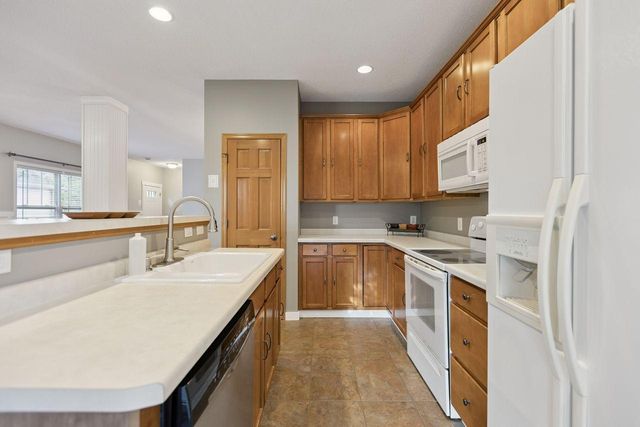 16314 70th Avenue N, Maple Grove, MN 55311