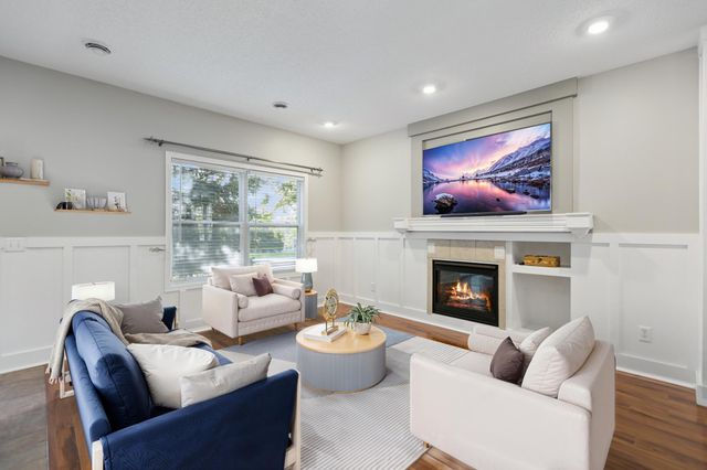 16314 70th Avenue N, Maple Grove, MN 55311