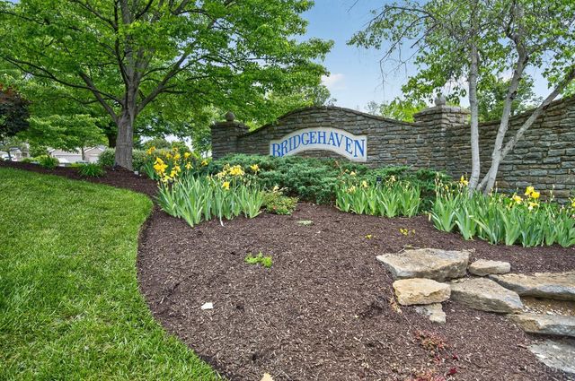 5953 Castlewood Crossing, Miami Twp, OH 45150