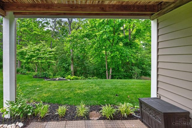 5953 Castlewood Crossing, Miami Twp, OH 45150