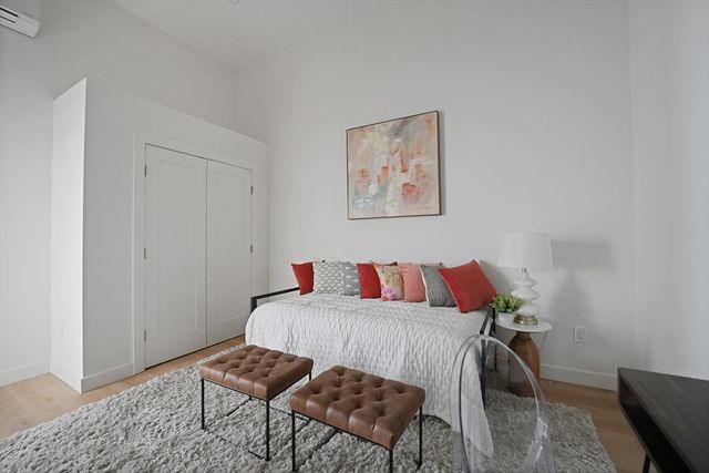 403 Division Street 16, Fall River, MA 02721