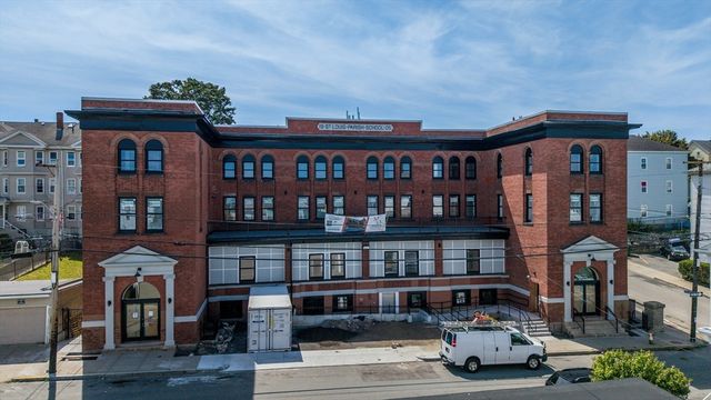 403 Division Street 16, Fall River, MA 02721