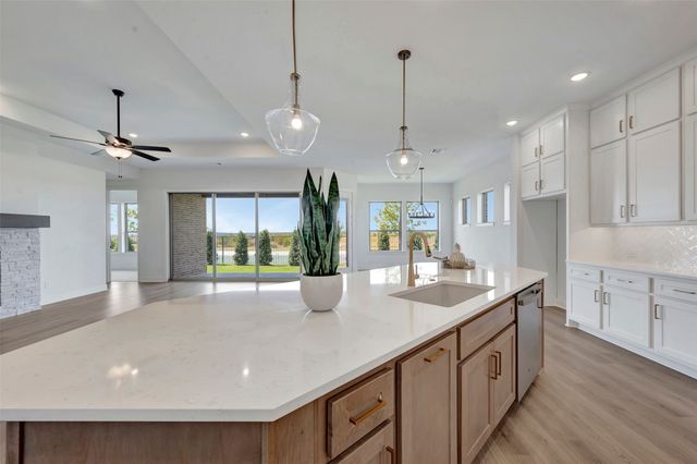3620 Casein Court, Midlothian, TX 76065