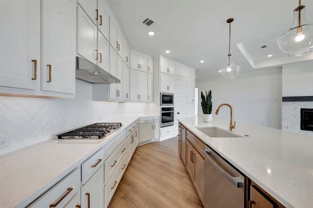 3620 Casein Court, Midlothian, TX 76065