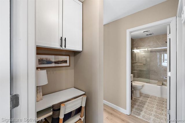 1669 Jarvis Street, Ferndale, MI 48220