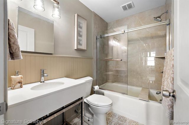 1669 Jarvis Street, Ferndale, MI 48220