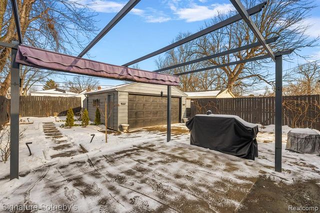 1669 Jarvis Street, Ferndale, MI 48220