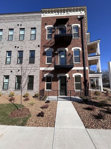 3171 Setting Sun Dr Unit 105, Thompsons Station, TN 37179