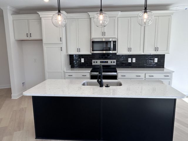 3171 Setting Sun Dr Unit 105, Thompsons Station, TN 37179