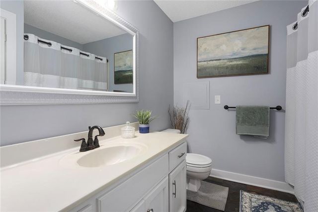 300 NW Arbor Drive, Blue Springs, MO 64014