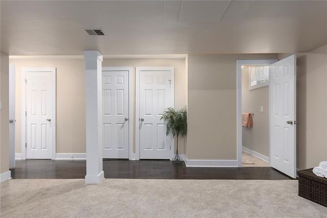 300 NW Arbor Drive, Blue Springs, MO 64014