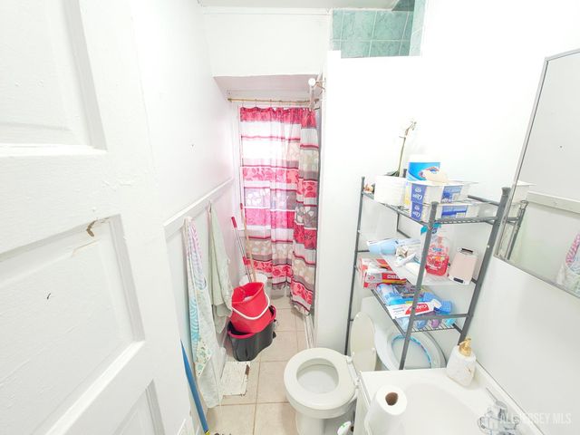 8 Prospect Street, New Brunswick, NJ 08901