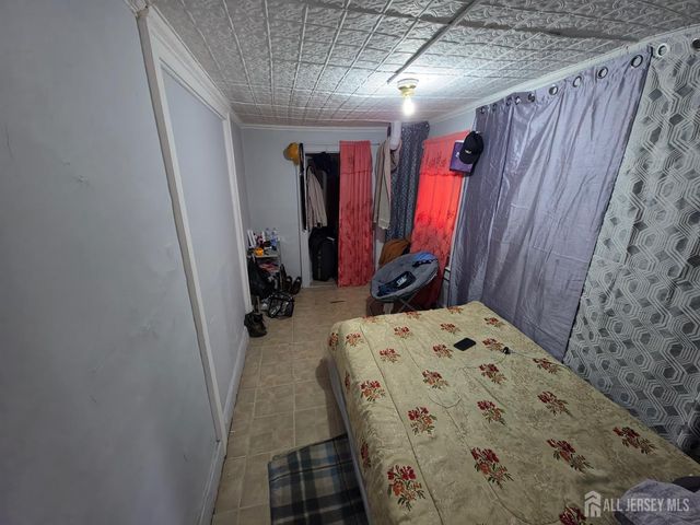 8 Prospect Street, New Brunswick, NJ 08901