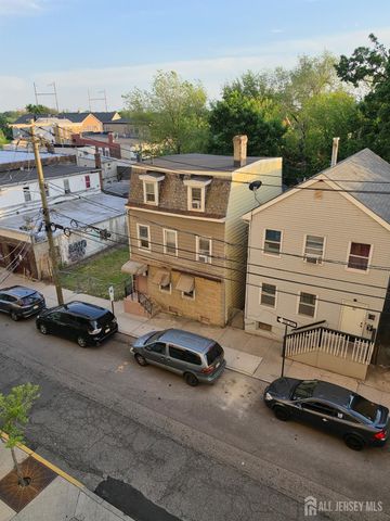8 Prospect Street, New Brunswick, NJ 08901