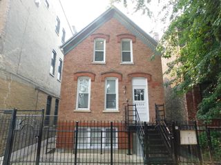 2329 W Mclean Avenue, Chicago, IL 60647