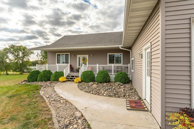 23082 Highland Drive, Fergus Falls, MN 56537