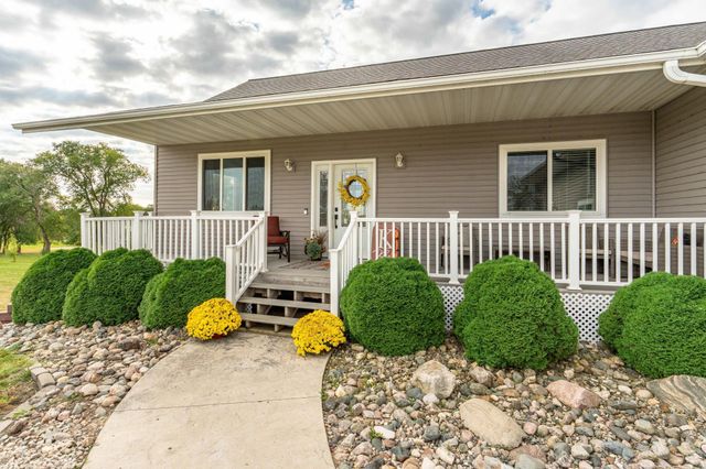 23082 Highland Drive, Fergus Falls, MN 56537