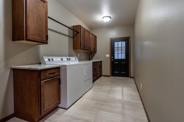 23082 Highland Drive, Fergus Falls, MN 56537