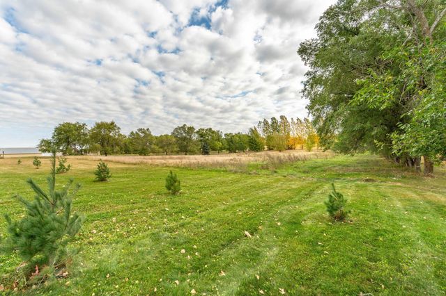 23082 Highland Drive, Fergus Falls, MN 56537