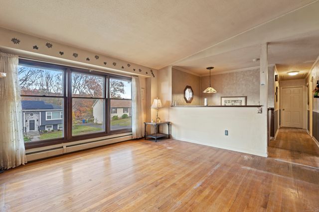 135 Williamson Drive, Waterbury, CT 06710