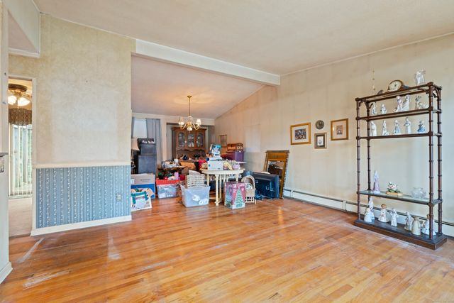 135 Williamson Drive, Waterbury, CT 06710