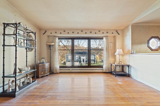 135 Williamson Drive, Waterbury, CT 06710