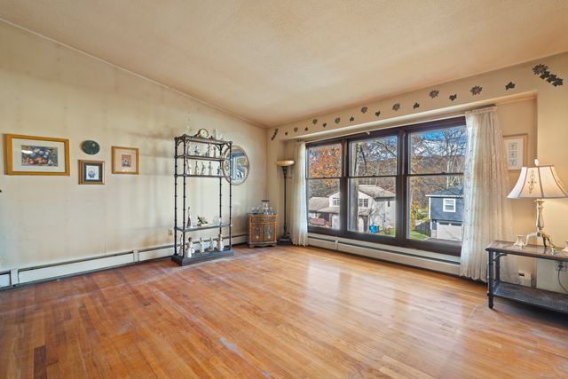 135 Williamson Drive, Waterbury, CT 06710