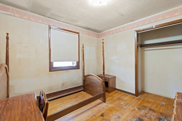 135 Williamson Drive, Waterbury, CT 06710