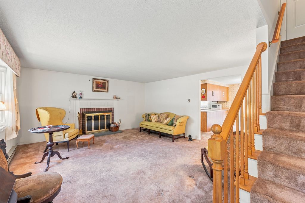 97 Flintlock Village Road 2, Wells, ME 04090 — photo 3