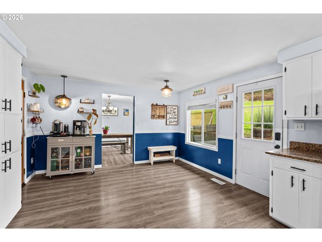 31510 CAMAS SWALE Rd, Creswell, OR 97426