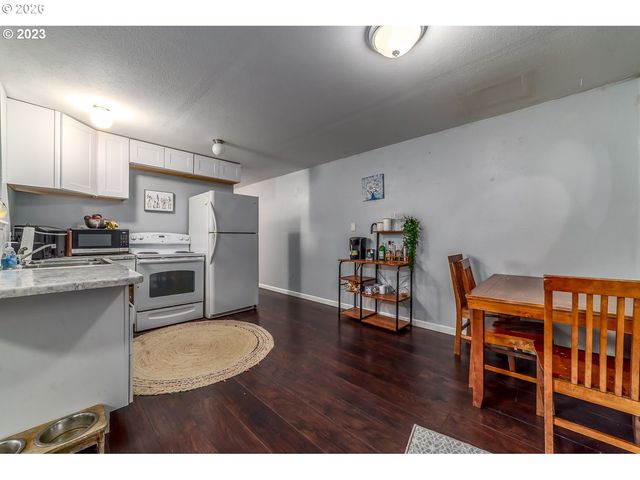 31510 CAMAS SWALE Rd, Creswell, OR 97426