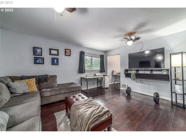 31510 CAMAS SWALE Rd, Creswell, OR 97426