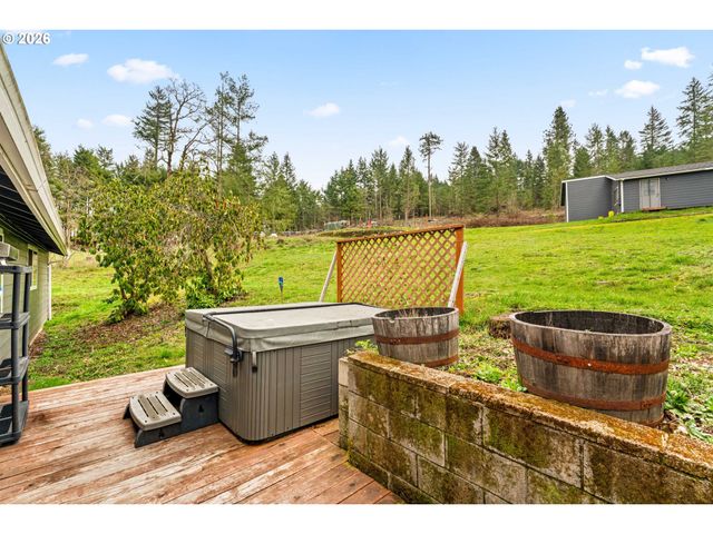 31510 CAMAS SWALE Rd, Creswell, OR 97426