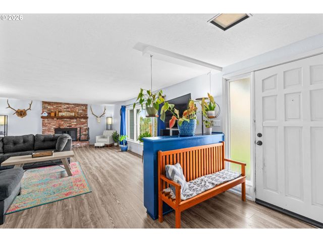 31510 CAMAS SWALE Rd, Creswell, OR 97426