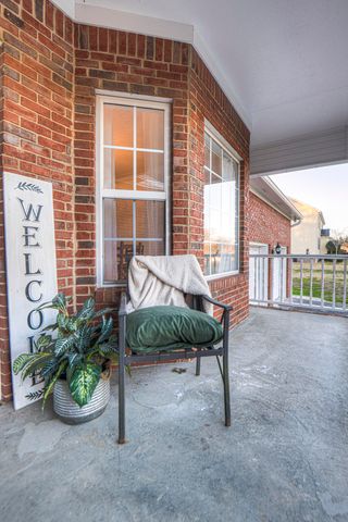 110 Golden Oaks Drive, Lafayette, GA 30728