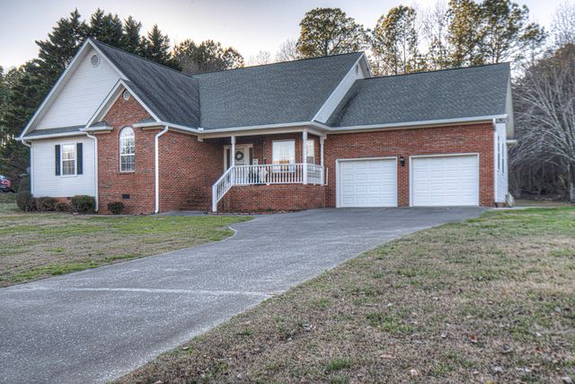 110 Golden Oaks Drive, Lafayette, GA 30728