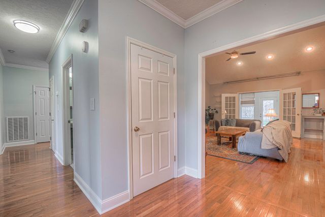 110 Golden Oaks Drive, Lafayette, GA 30728