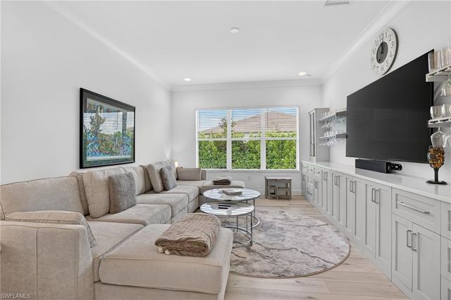 12030 Azalea WAY, Naples, FL 34120