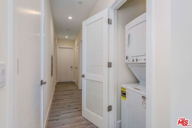 1237 S 90035 Avenue 202, Los Angeles, CA 90035