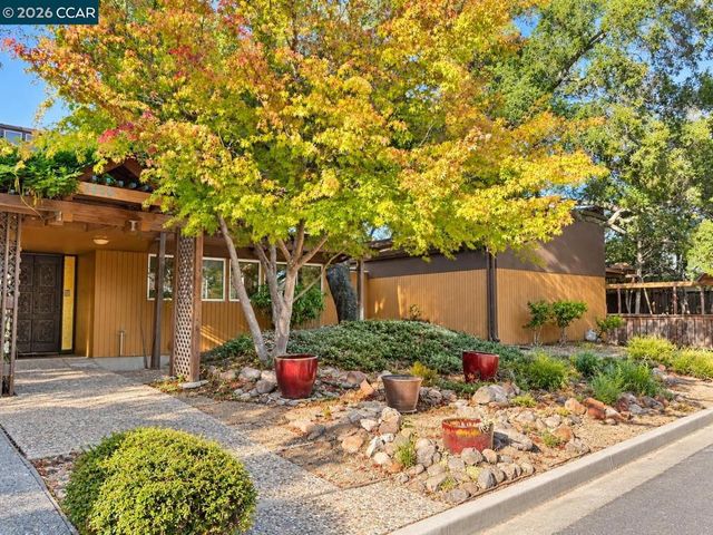 3822 Quail Ridge Rd, Lafayette, CA 94549