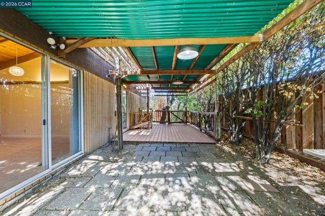 3822 Quail Ridge Rd, Lafayette, CA 94549
