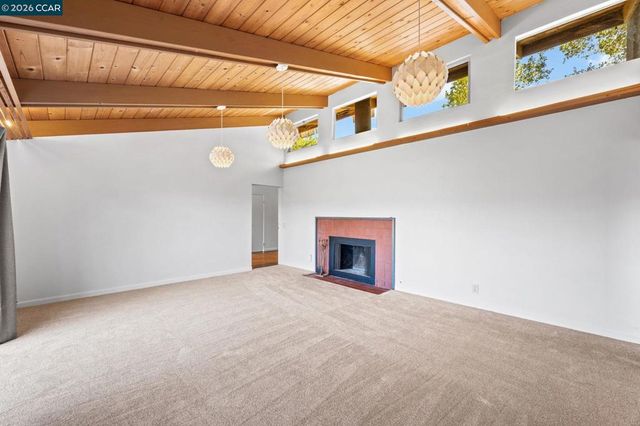 3822 Quail Ridge Rd, Lafayette, CA 94549