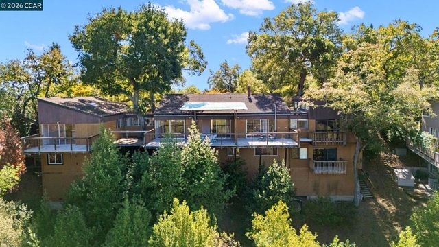 3822 Quail Ridge Rd, Lafayette, CA 94549