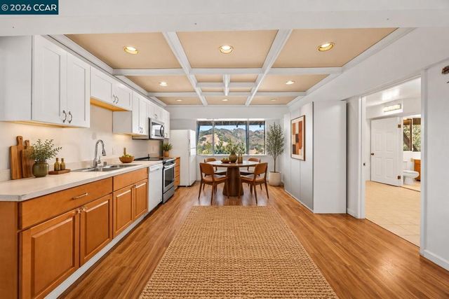 3822 Quail Ridge Rd, Lafayette, CA 94549