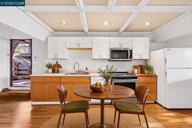 3822 Quail Ridge Rd, Lafayette, CA 94549